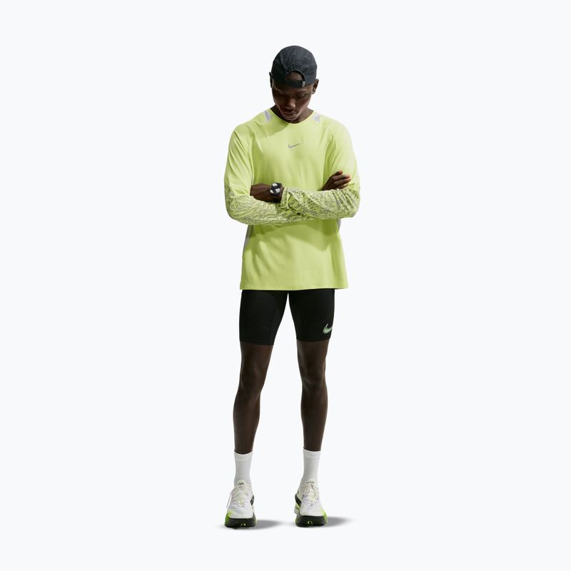 Men's running longsleeve Nike Stride light lemon twist/grey fog 2