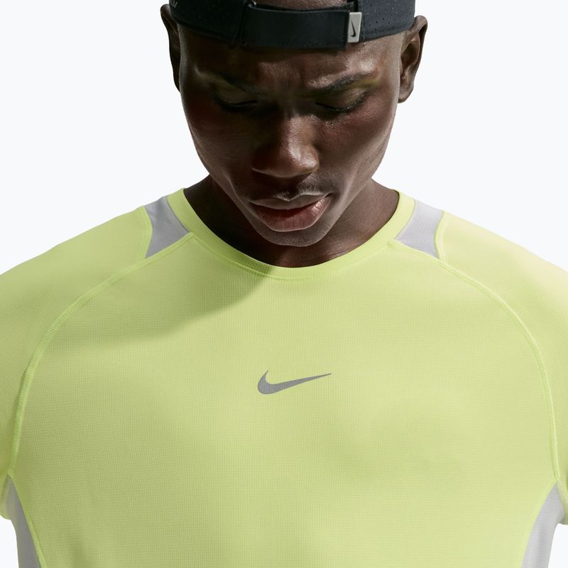 Men's running longsleeve Nike Stride light lemon twist/grey fog 5