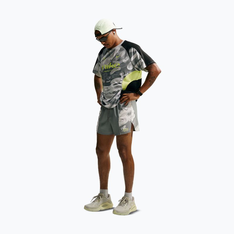 Men's running shorts Nike Dri-Fit 4" smoke grey/black/light lemon twist 2