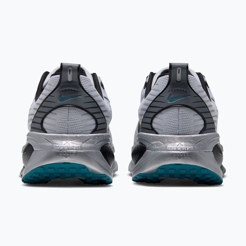 Men's running shoes Nike Vomero 18 football grey/metallic cool grey/black 2