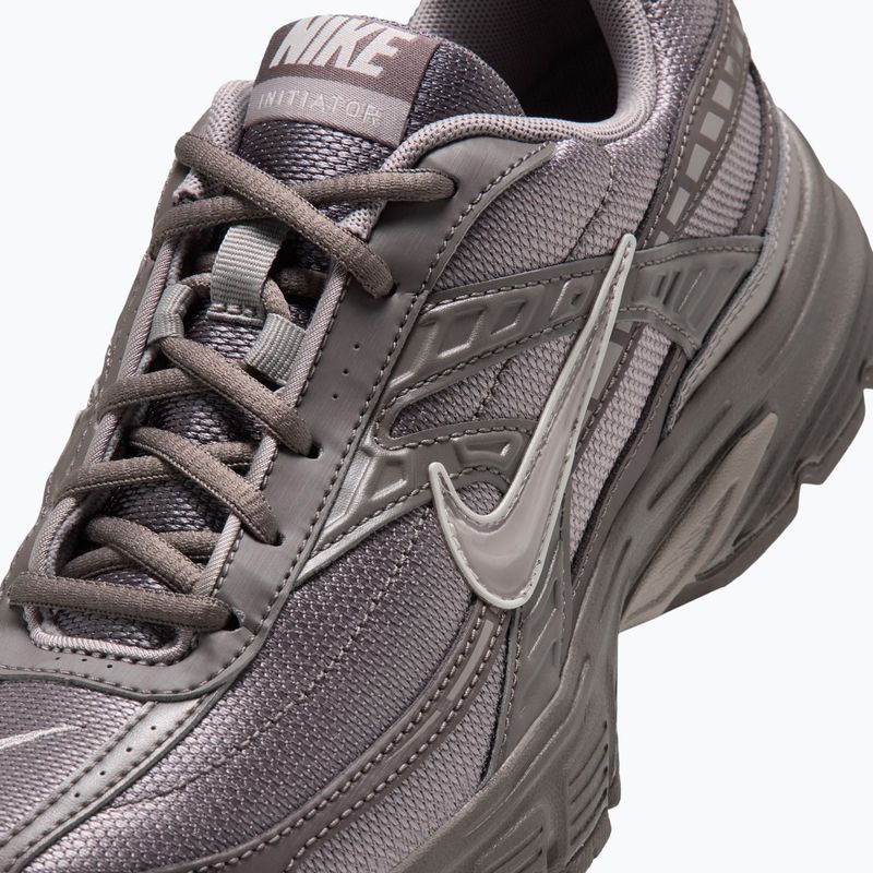 Women's shoes Nike Initiator cave stone/enigma stone 5