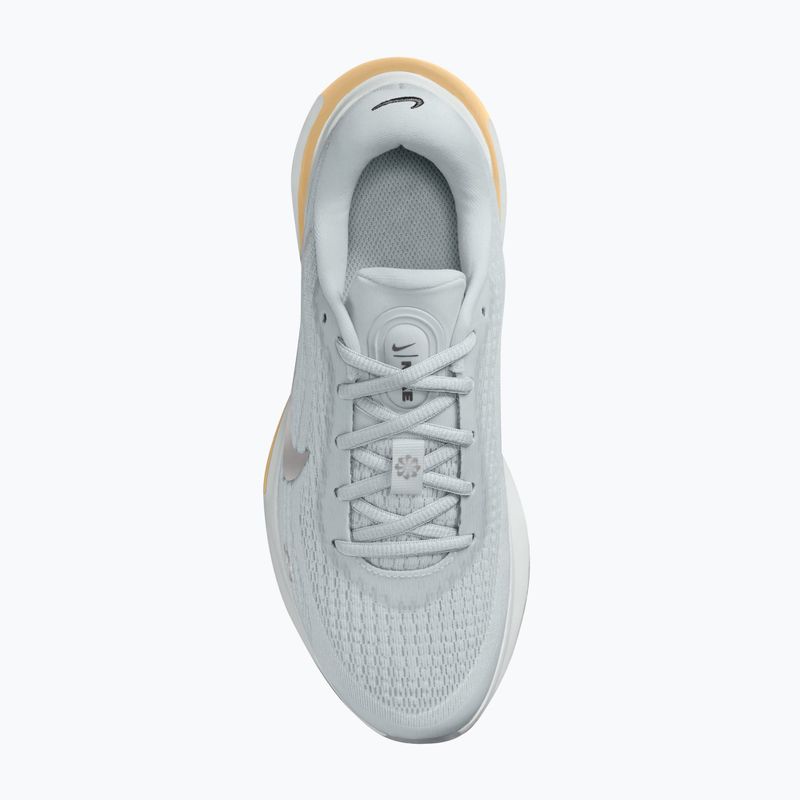 Women's running shoes Nike Journey Run pure platinum/metallic silver 2