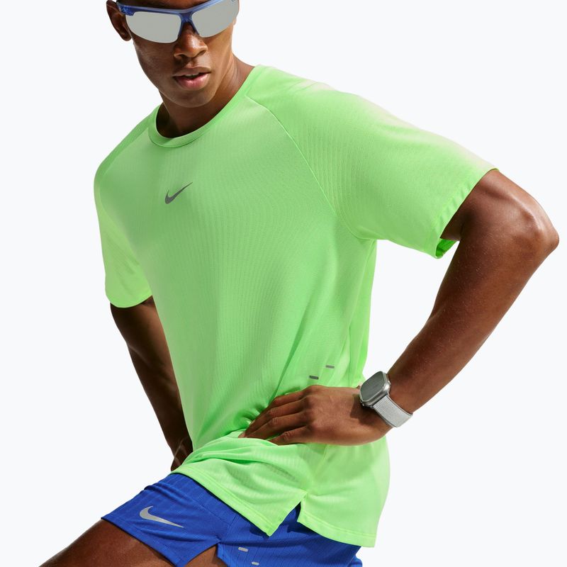 Men's running shirt Nike Stride volt/light silver 5