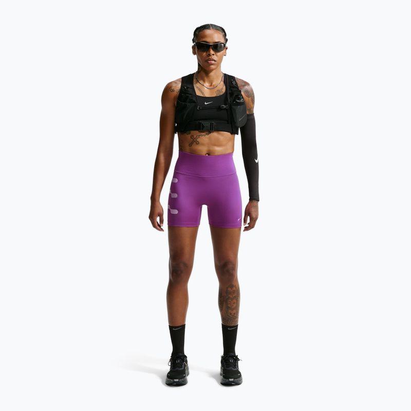 Women's running shorts Nike Tempo Flash bold berry 2