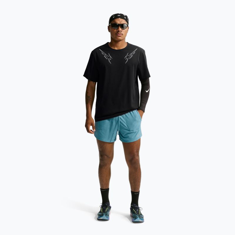 Men's running shorts Nike Stride smokey blue 2