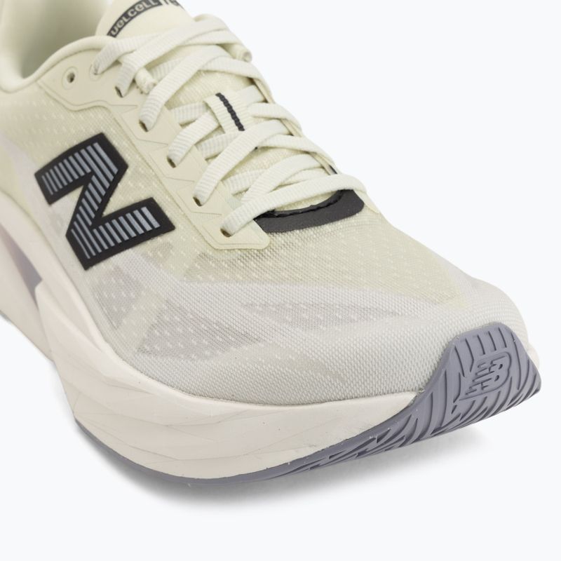 Men's running shoes New Balance FuelCell Rebel V5 pistachio butter/digital mist 7