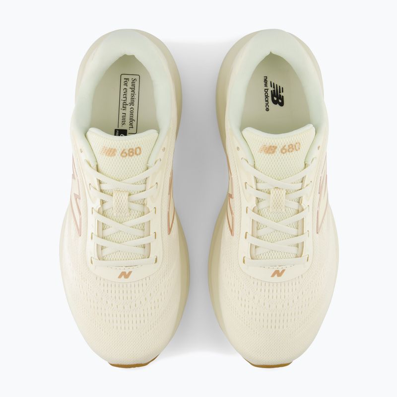 Women's running shoes New Balance Fresh Foam 680's V9 beige 5