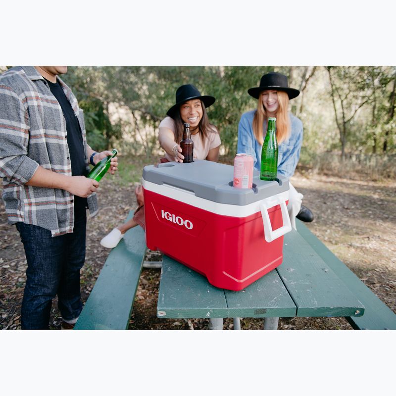 Igloo Latitude 52 industrial red/white/meteorite travel fridge 10