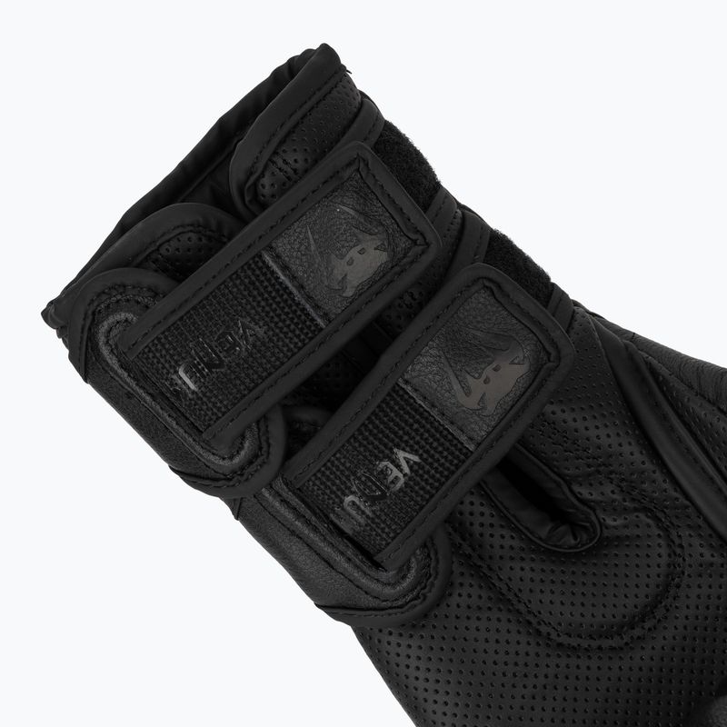 Venum Reverso Boxing Gloves black/black 6