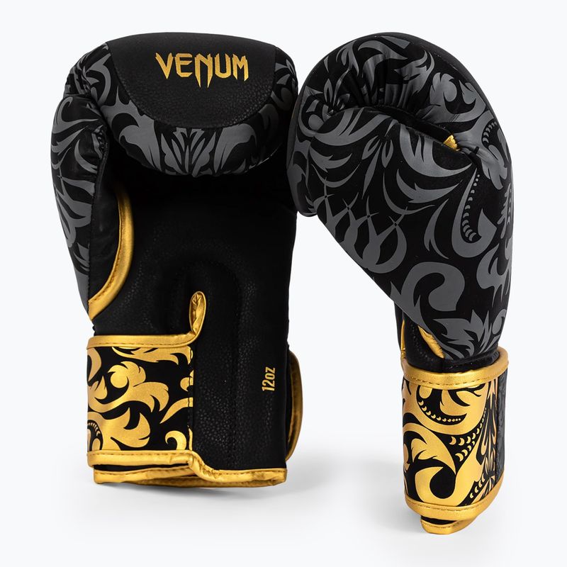 Venum x Ilia Topuria Unmatched Boxing Gloves black/gold 4
