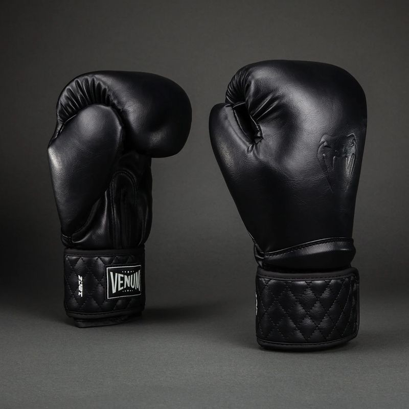 Boxing gloves Venum Impact Classic Boxing black 2