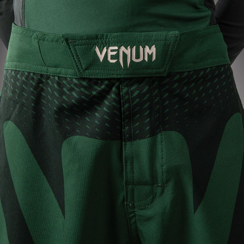 Children's training shorts Venum Attack Kids Fightshorts forest green/off white 6