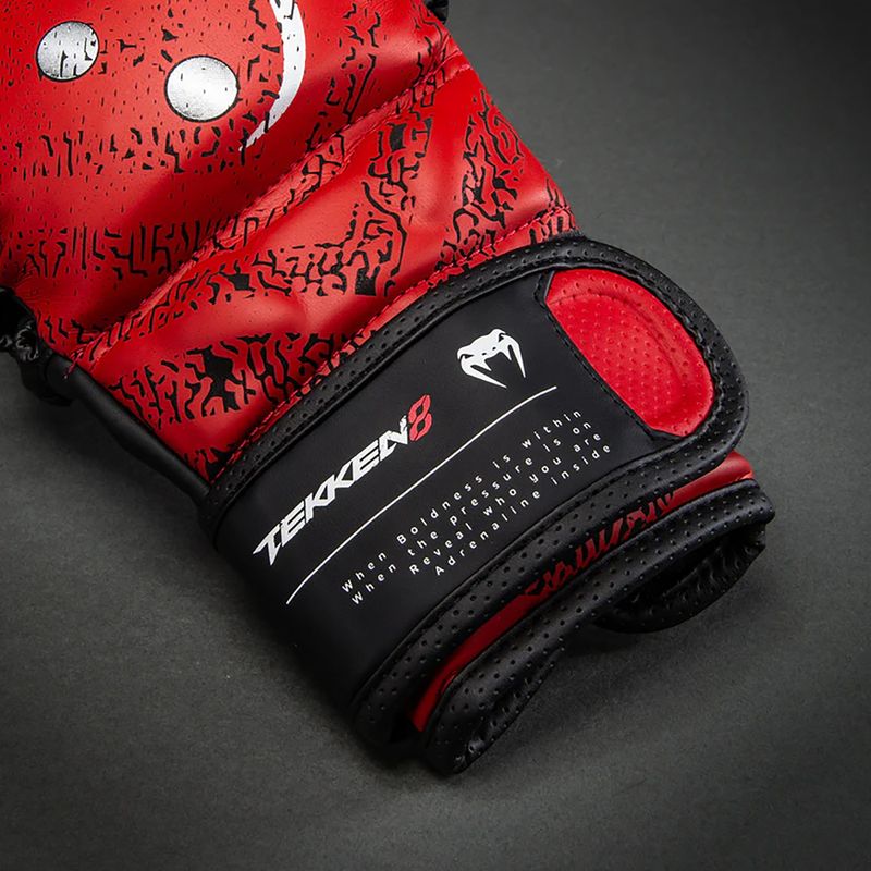 Sparring gloves Venum x TEKKEN 8 Kazuya Sparring red/black 4