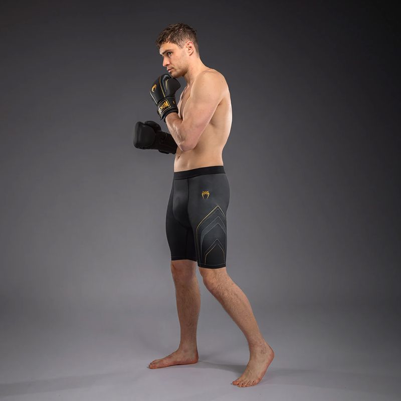 Men's training shorts Venum Streamline Vale Tudo black/gold 4