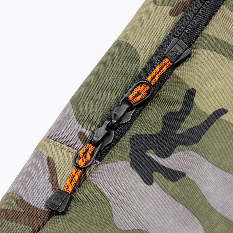 Snowboard cover DC Layover Sleeve Bag woodland camo castlerock 4