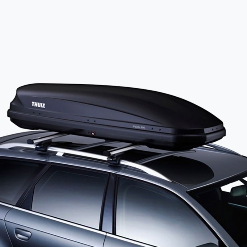 Thule Pacific Sport black aeroskin roof box 8