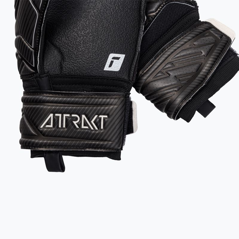 Reusch Attrakt Resist Finger Support Goalkeeper Gloves black 5270610-7700 4
