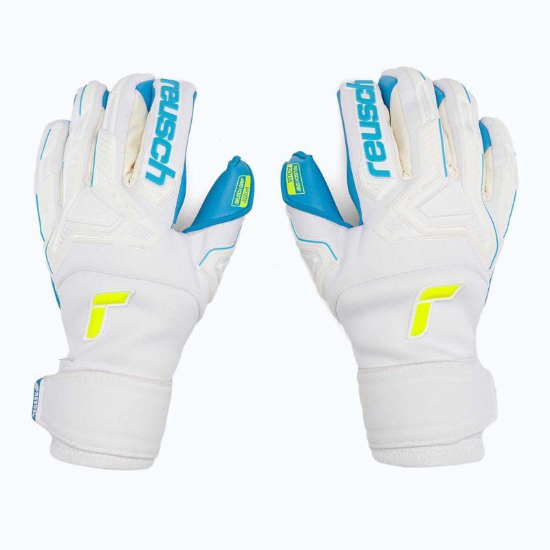 Reusch Attrakt Freegel Aqua Windproof goalkeeper gloves white 5270459