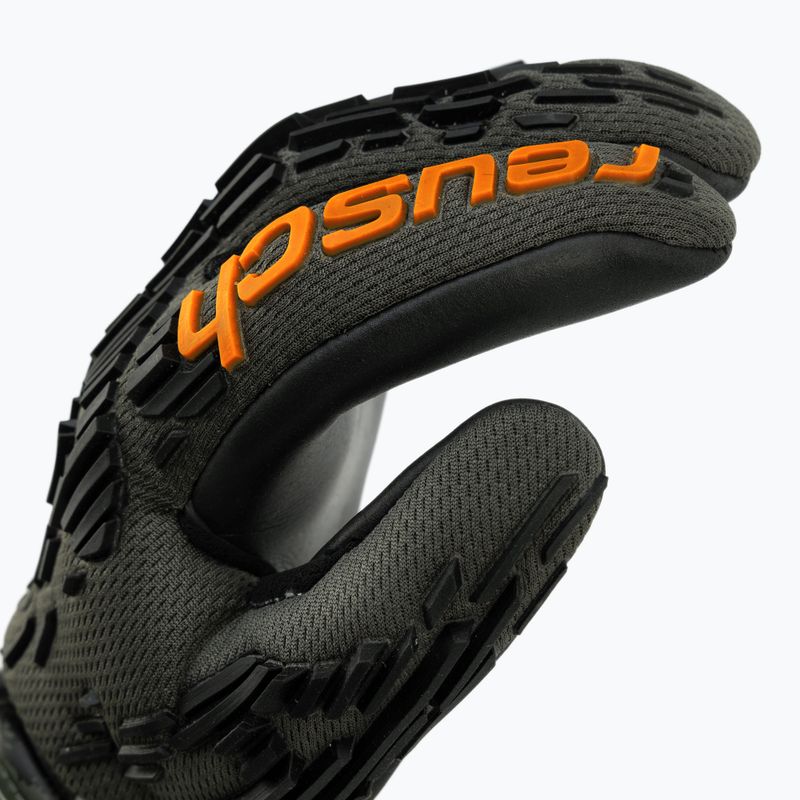Reusch Attrakt Freegel Silver Junior goalkeeper gloves black-green 5372035-5555 3