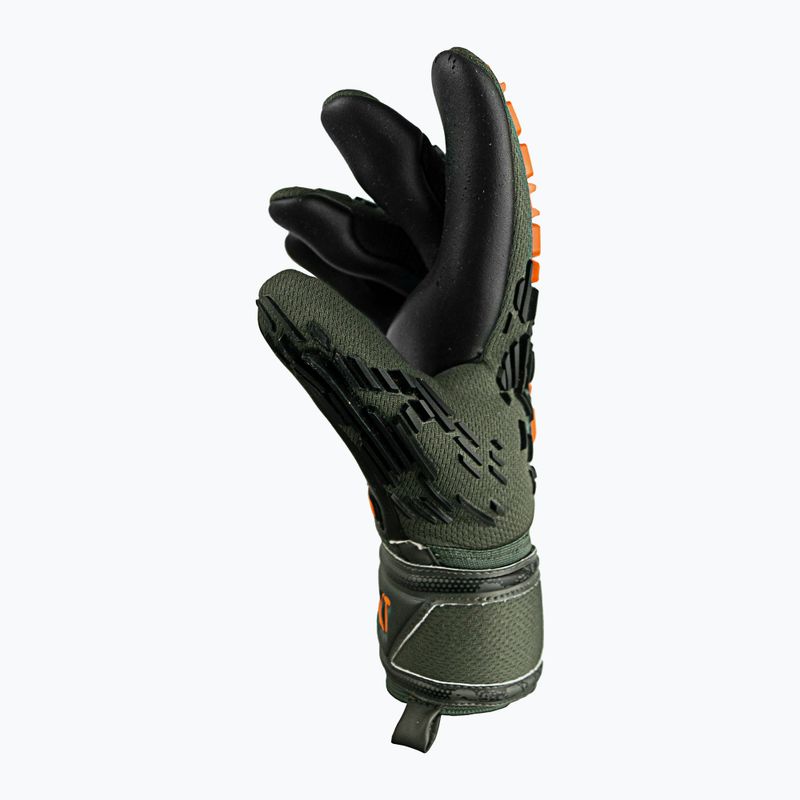 Reusch Attrakt Freegel Silver Junior goalkeeper gloves black-green 5372035-5555 7