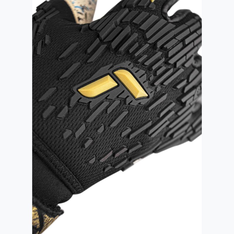 Reusch Attrakt Freegel Fusion Ortho-Tec goalie gloves black/gold 6