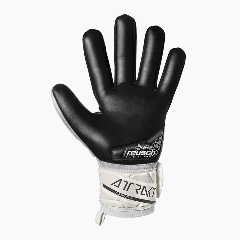 Reusch Attrakt Infinity NC goalkeeper glove white/black 3