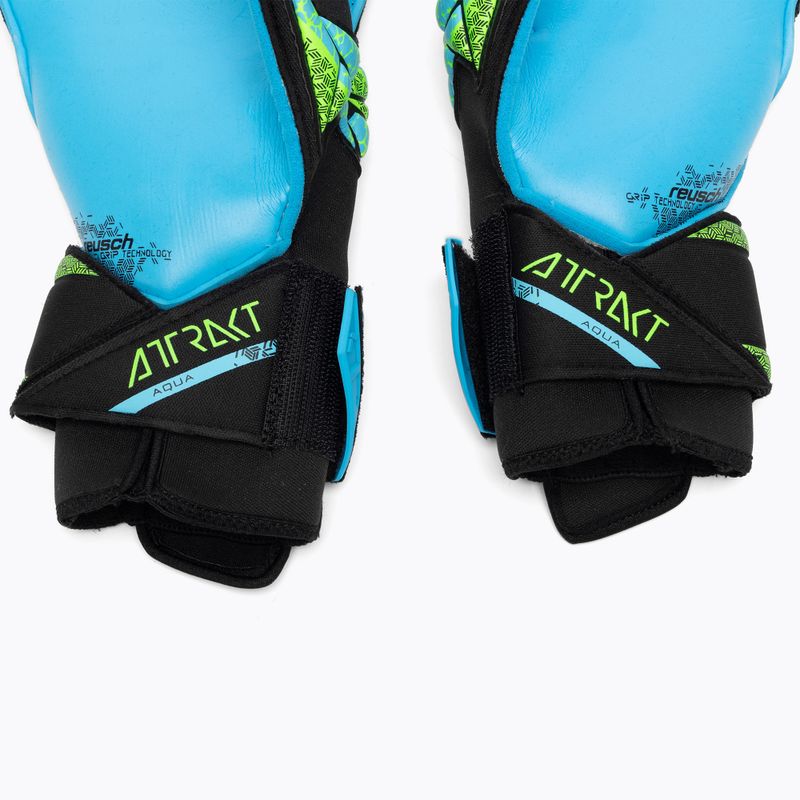 Reusch Attrakt Aqua Evolution goalie gloves black/fluo lime/aqua 5
