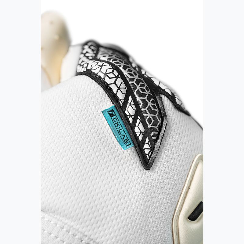 Reusch Attrakt SpeedBump goalkeeper glove white/silver/black 5