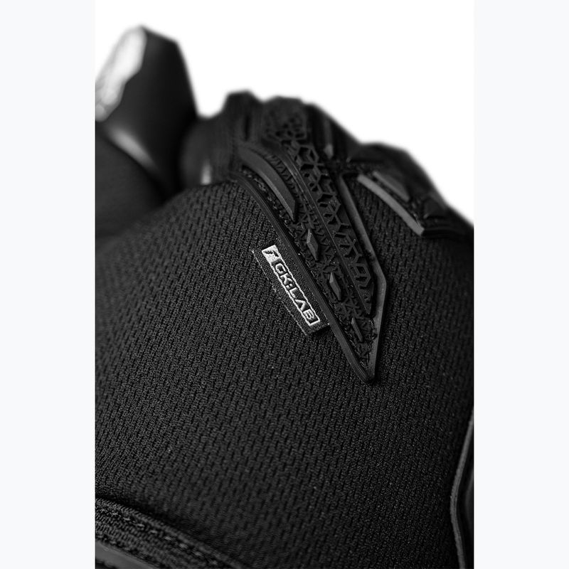 Reusch Attrakt Freegel goalkeeper gloves Infinity black 6