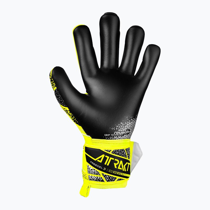 Reusch Attrakt Freegel Silver safety goalkeeper gloves yellow/silver/black 3