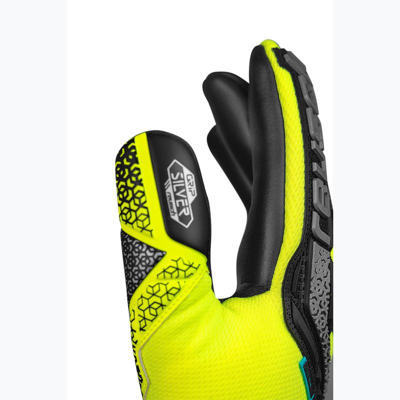 Reusch Attrakt Freegel Silver safety goalkeeper gloves yellow/silver/black 6