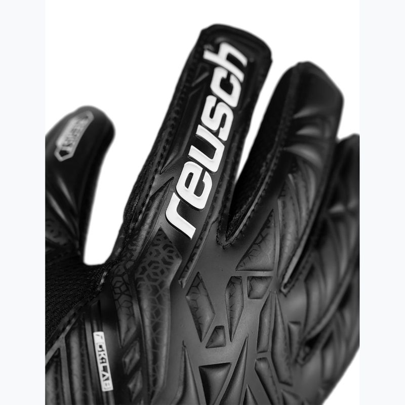 Reusch Attrakt Resist Junior children's goalkeeping gloves black 5
