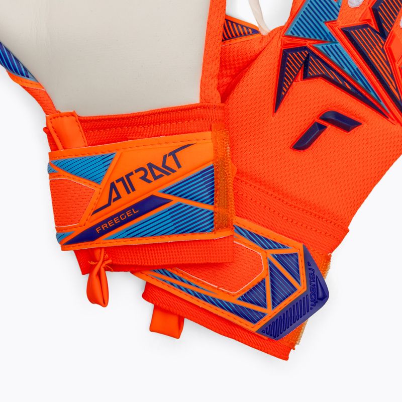 Children's goalkeeper gloves Reusch Attrakt Freegel Advance Junior shocking orange/blue 5