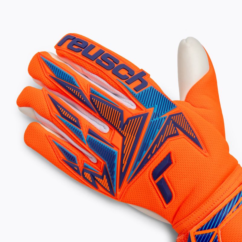 Goalkeeper gloves Reusch Attrakt Freegel Advance shocking orange/blue 4