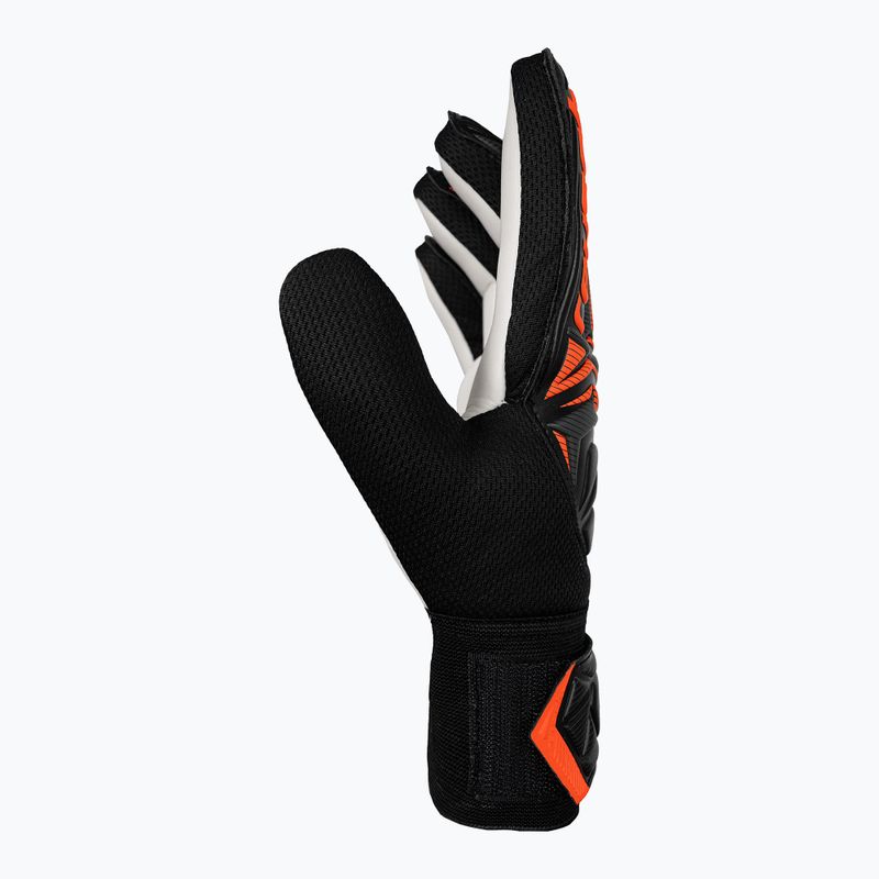 Goalkeeper gloves Reusch Attrakt Starter Solid black/shocking orange 4