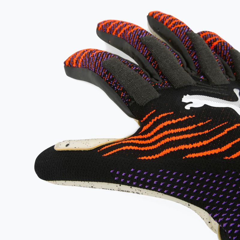 PUMA Future Ultimate NC goalkeeper gloves puma black/glowing red/purple glimmer 2