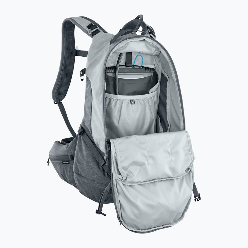 EVOC Trail Pro 26 l stone/carbon grey bicycle backpack 7