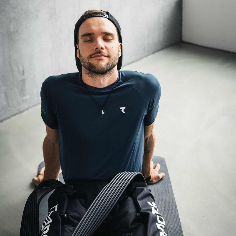 Lymphatic drainage leg sleeves REBOOTS One black/white/green 5