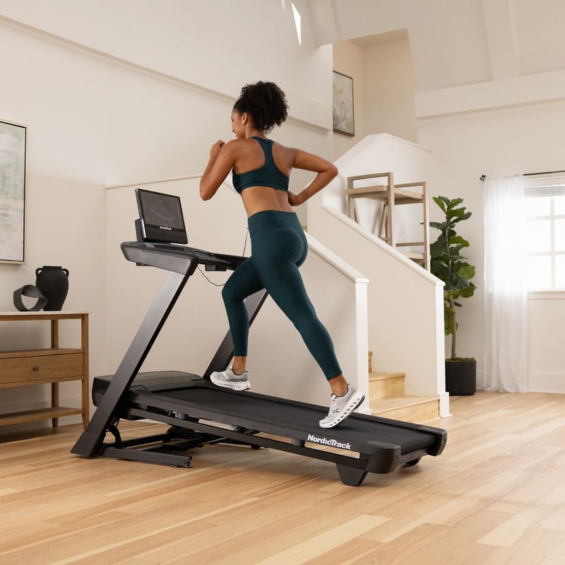Electric treadmill NordicTrack T16 black 15
