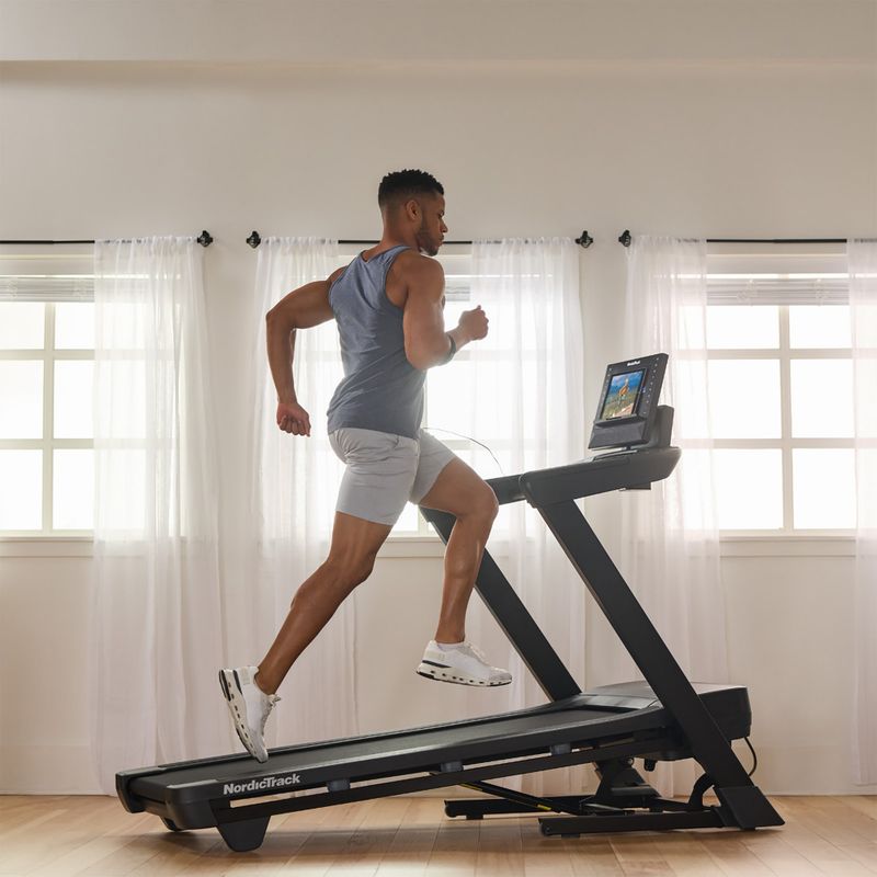 Electric treadmill NordicTrack T7 black 10