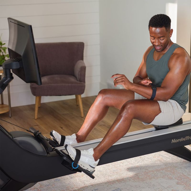 Rowing machine NordicTrack RW900 2025 black 9