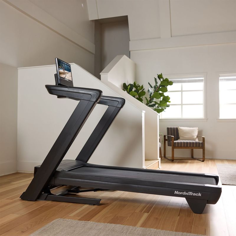Electric treadmill Nordictrack Commercial 1750 2025 black 6
