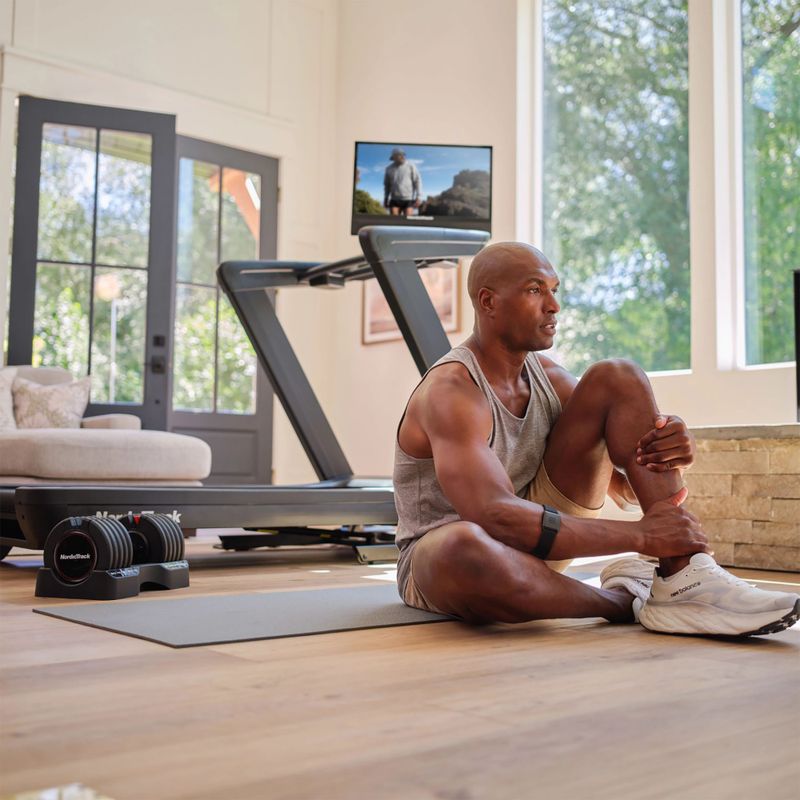 Electric treadmill NordicTrack Commercial 2450 2025 black 14