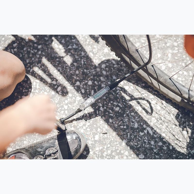 Bike pump Lezyne Micro Floor Drive Digital HVG 90psi gloss black 3