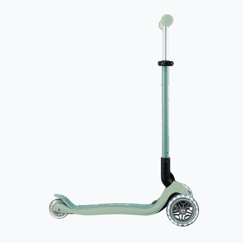 Children's three-wheeled scooter Globber Go.Up Active Ecologic Lights pistachio 8
