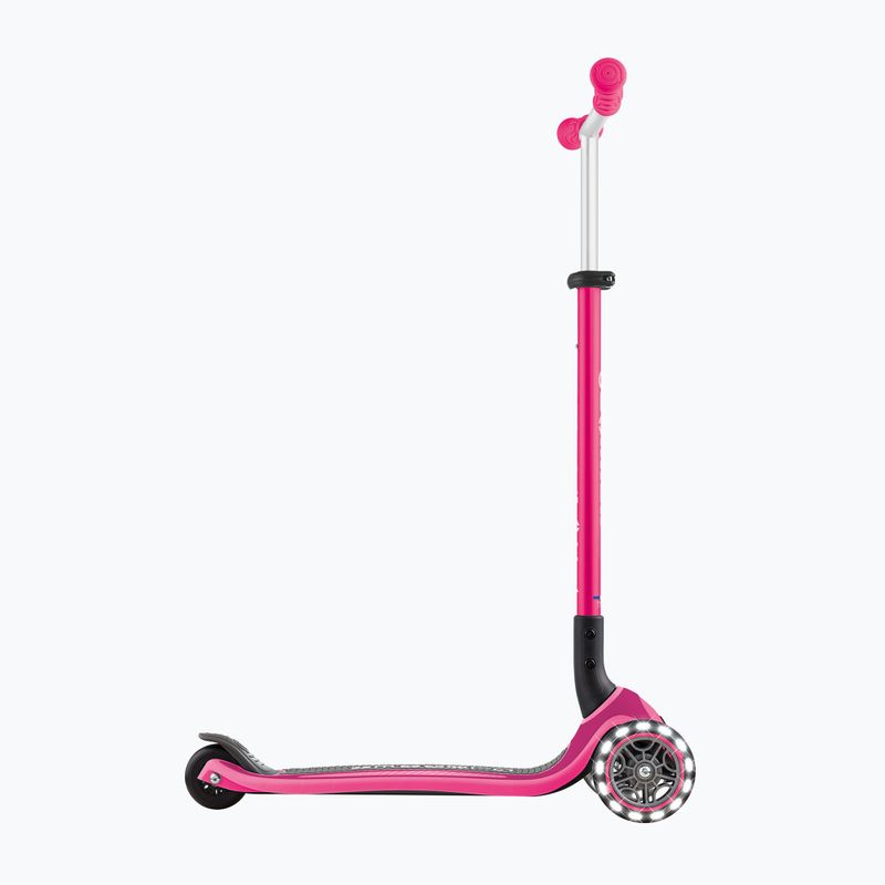Children's three-wheeled scooter Globber Master Lights fuchsia 2
