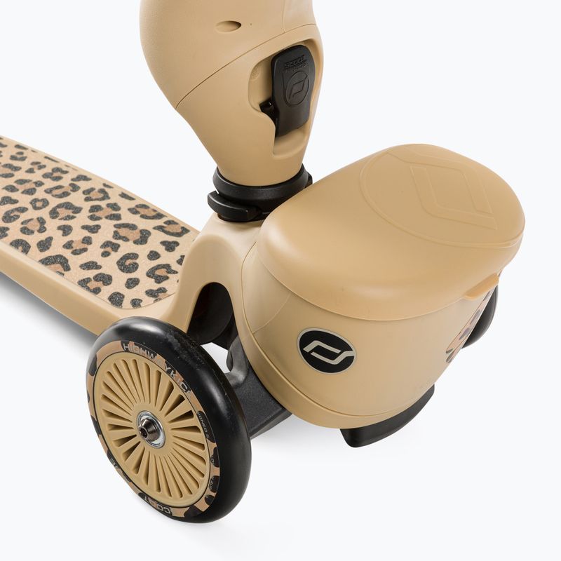 Scoot & Ride Highwaykick 1 Lifestyle 2in1 leopard children's scooter 7