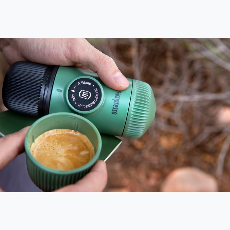Wacaco Nanopresso portable coffee machine 80 ml + case moss green 5