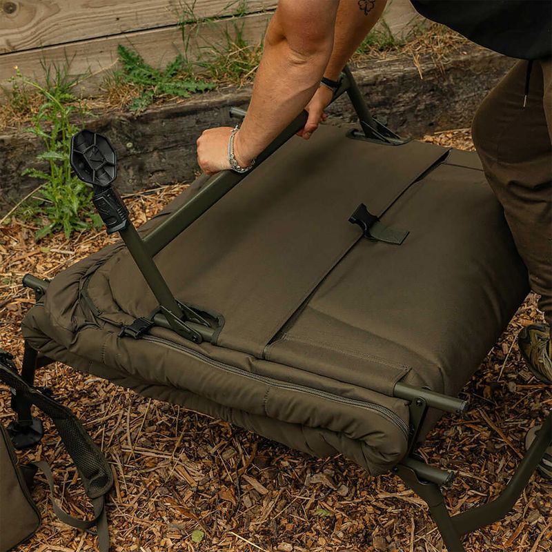 Avid Carp Revolve X System bed 3