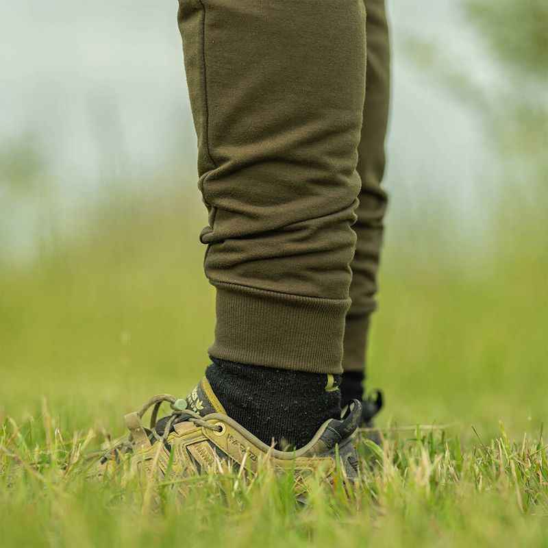 Men's Avid Carp Cargo Joggers green 6